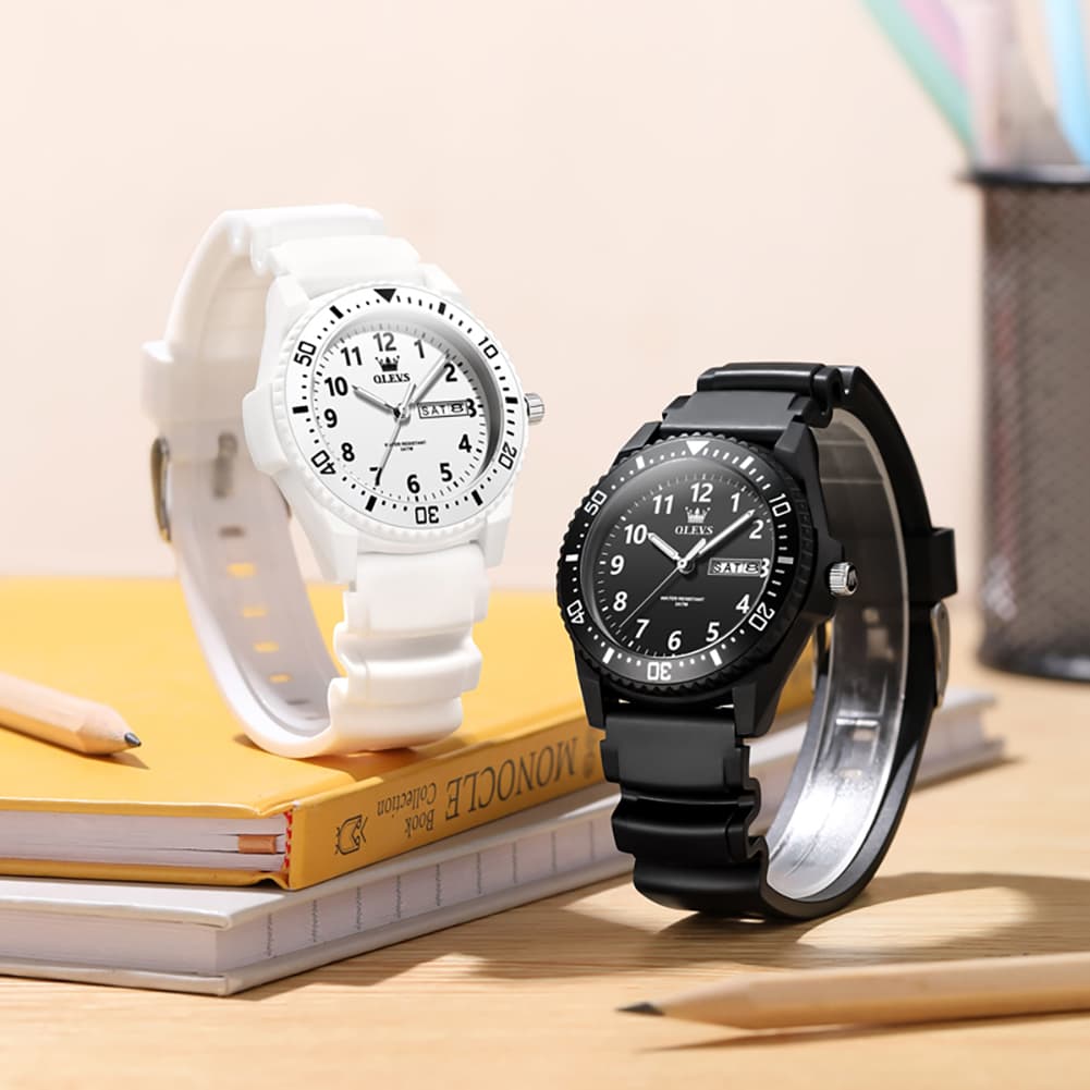 OLEVS 2703 Ultra Light Casual Sport Watch for Men Women
