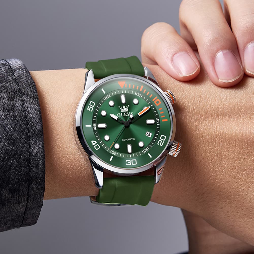OLEVS 6751 Dive Style Silicone Strap Mechanical Watch for Men