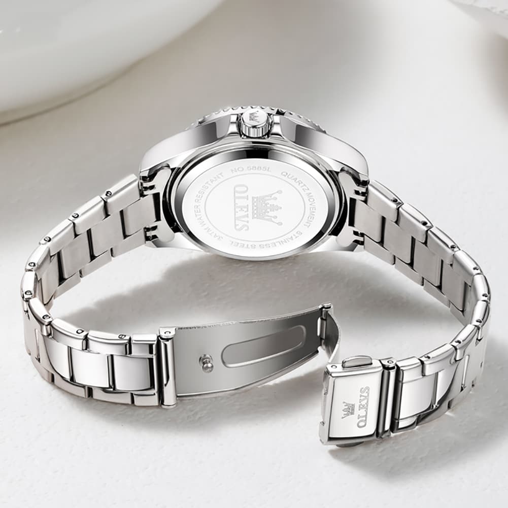 OLEVS 5885 Sporty Chic Luxury Dive Style Watch for Women