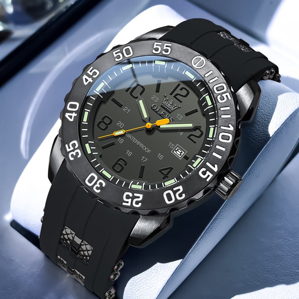 OLEVS 3688 Sport Silicone Quartz Luminous Mens Watch