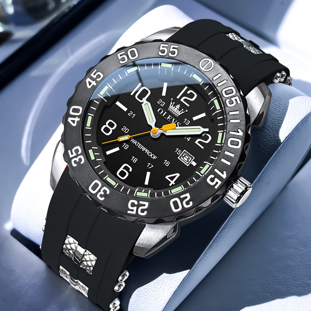 OLEVS 3688 Sport Silicone Quartz Luminous Mens Watch