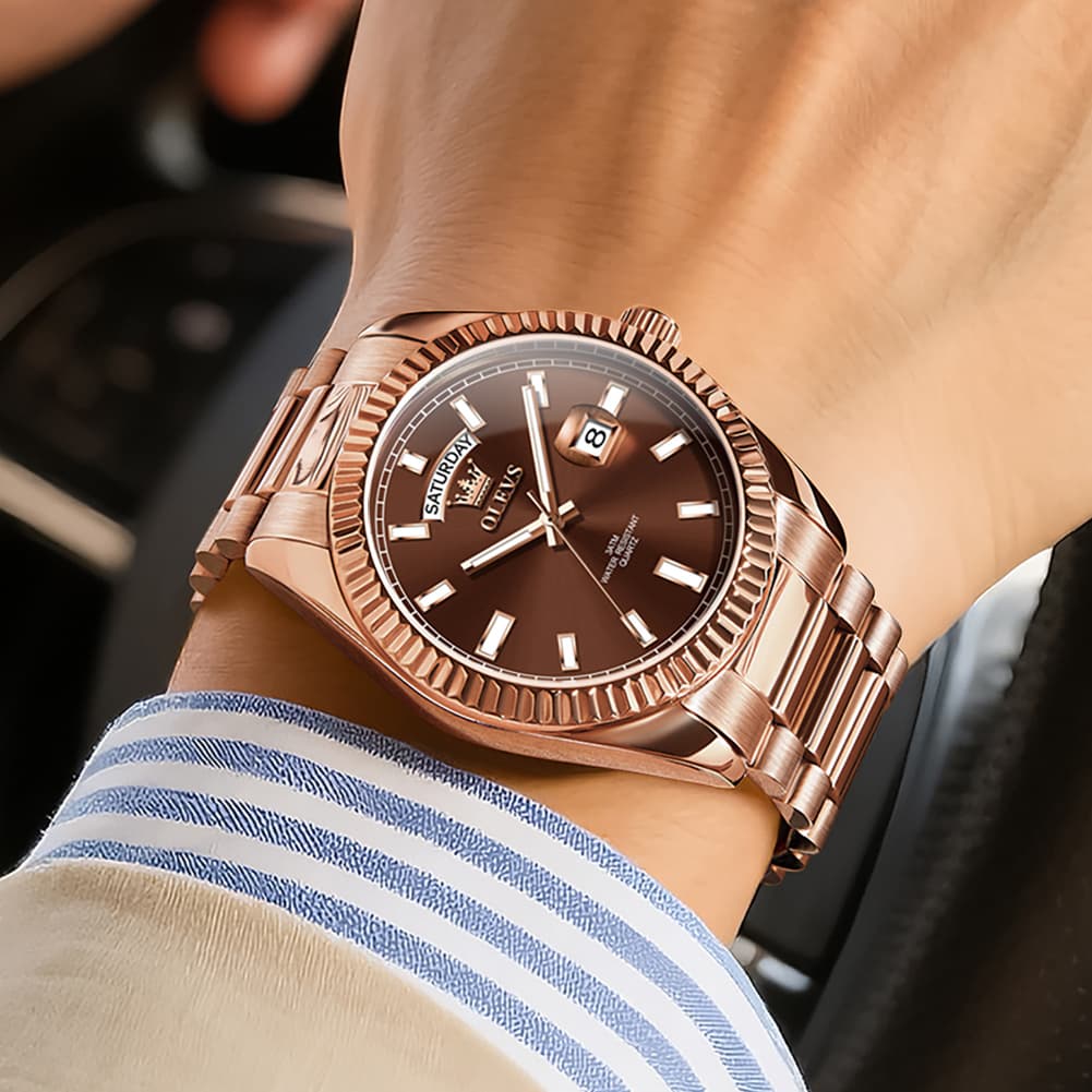 OLEVS 5650 Fluted Bezel Day Date Watch Stainless Steel Quartz Luxury Timepiece for Men