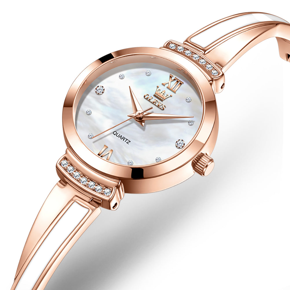 OLEVS 7140 White mother of pearl dial closeup